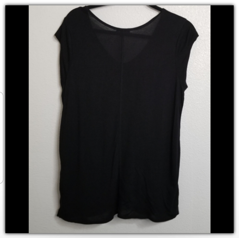 NWOT Valette top size large - Picture 2 of 3